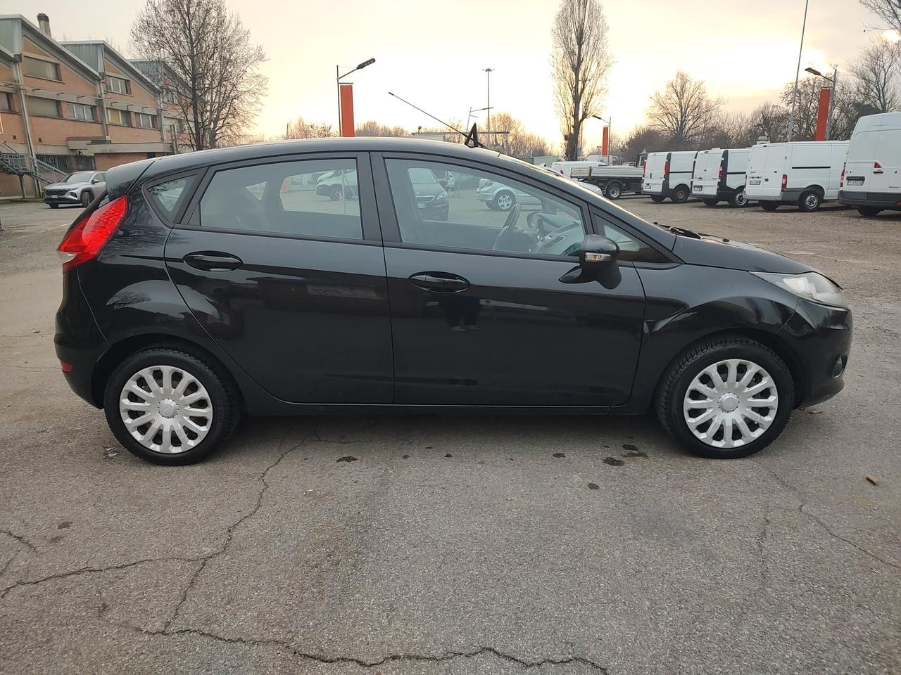 Ford Fiesta 1.4 96CV aut. 5 porte Titanium, BENZINA\GPL, OK NEOPATENTATI.