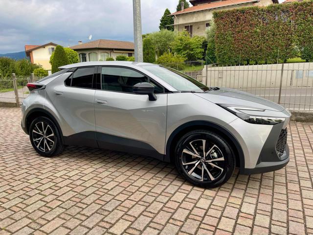 TOYOTA C-HR 1.8 Hybrid E-CVT Trend - NUOVA