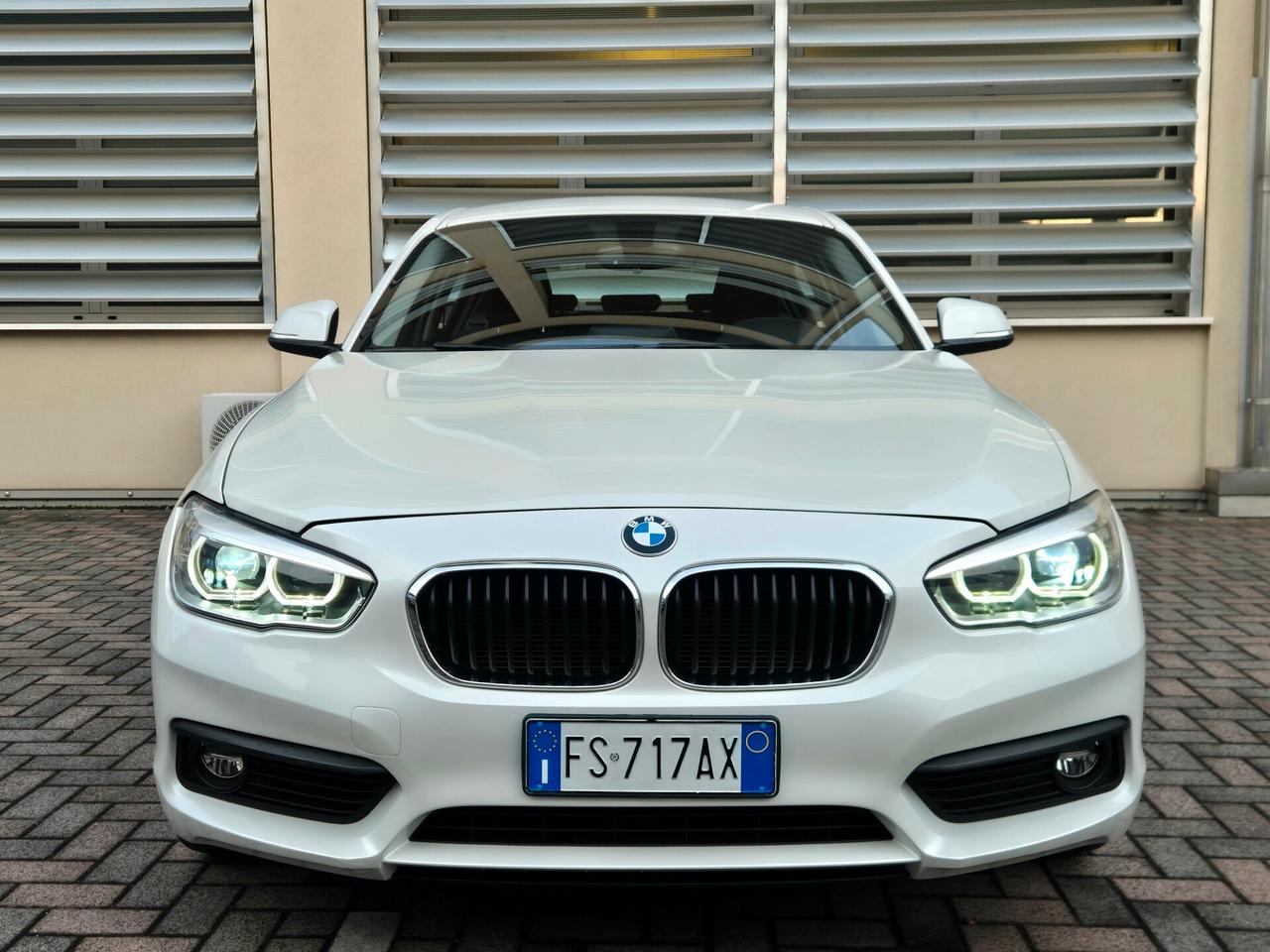 Bmw 116 116d 5p. Advantage