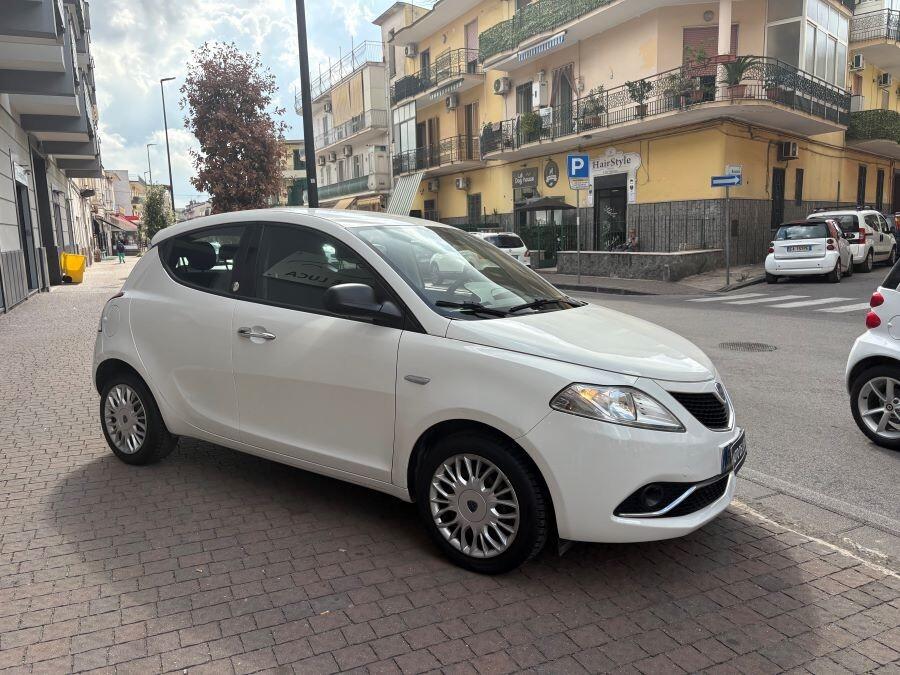 LANCIA YPSILON 1.2 ECOCHIC GPL CERTIFICATA PERFETT