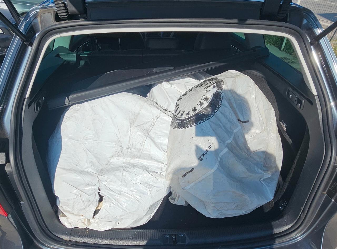 VOLKSWAGENPASSAT 2.0 TDI OK NEOPATENTATI