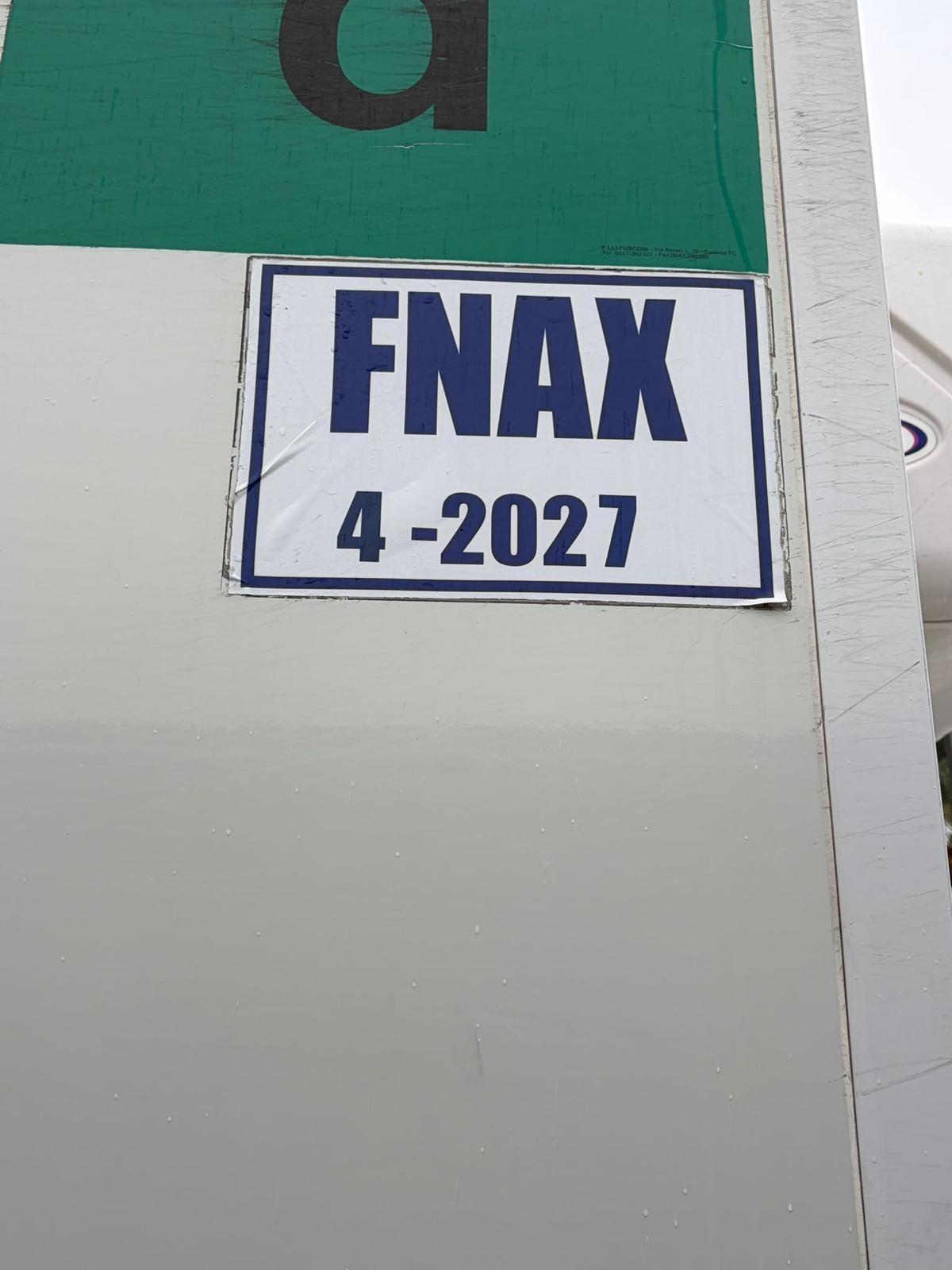 Iveco eurocargo 100-22- frigo per carni-2012