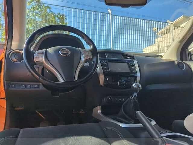 Nissan Navara Navara 2.3 dCi 4WD Double Cab N-Connecta