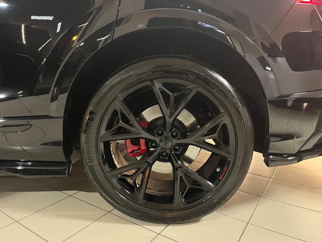 Audi Q8 45 TDI quattro S-Line Matrix/Tetto iva ESPOSTA!!