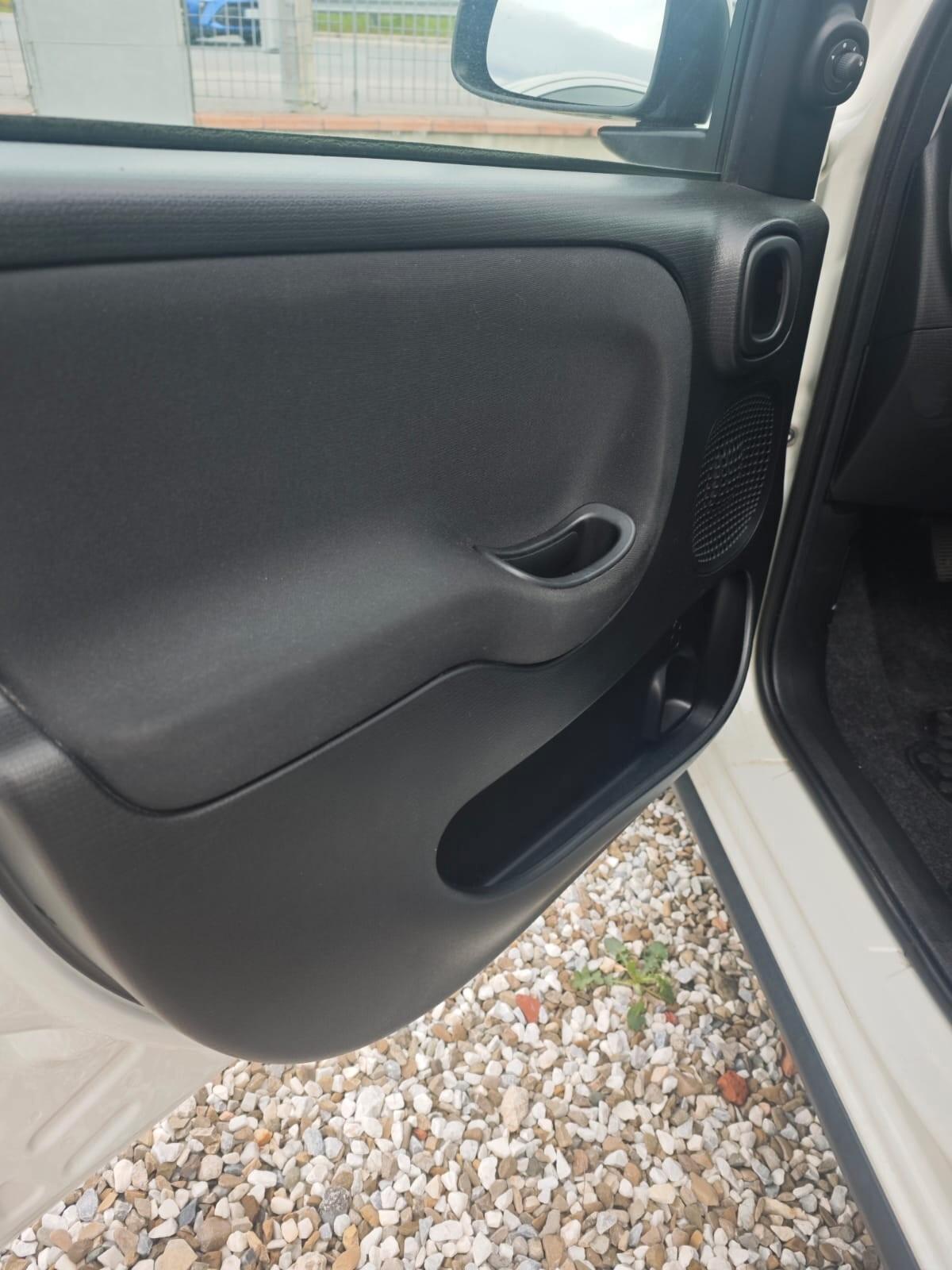 Fiat Panda 1.0 FireFly S&S Hybrid City Cross