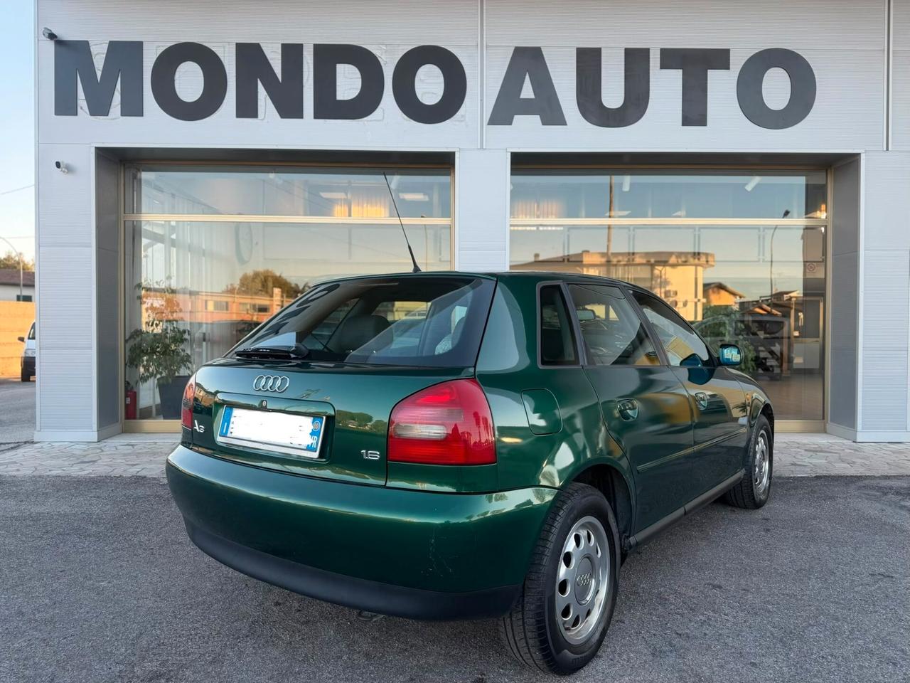 Audi A3 1.6 cat 5p. Ambiente 100cv