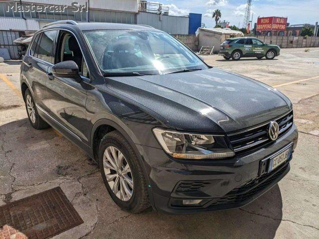 VOLKSWAGEN Tiguan Tiguan 1.5 tsi Business 130cv - GC051JB