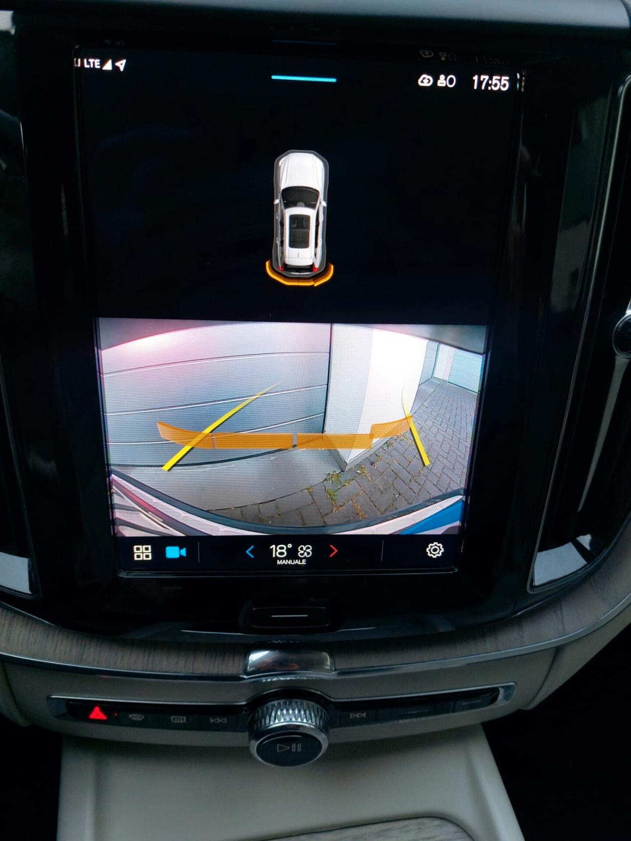 Volvo XC 60 XC60 2.0 b4 Plus Bright awd auto