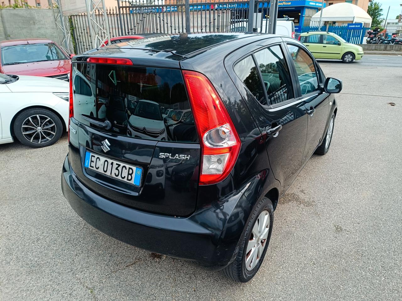 Suzuki Splash 1.0 L