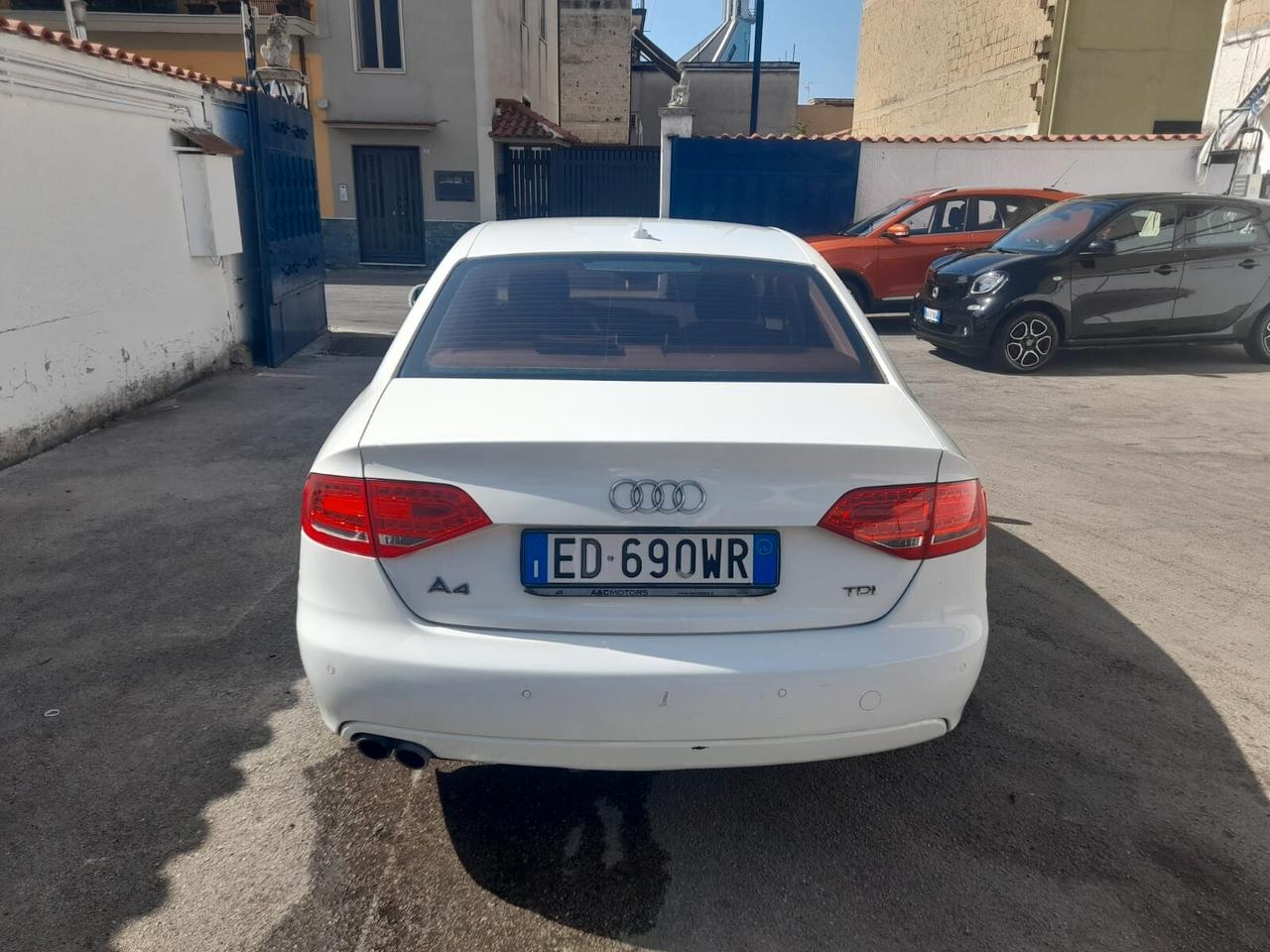Audi A4 S-Line 2.0cc diesel (PRIVATO)-2010