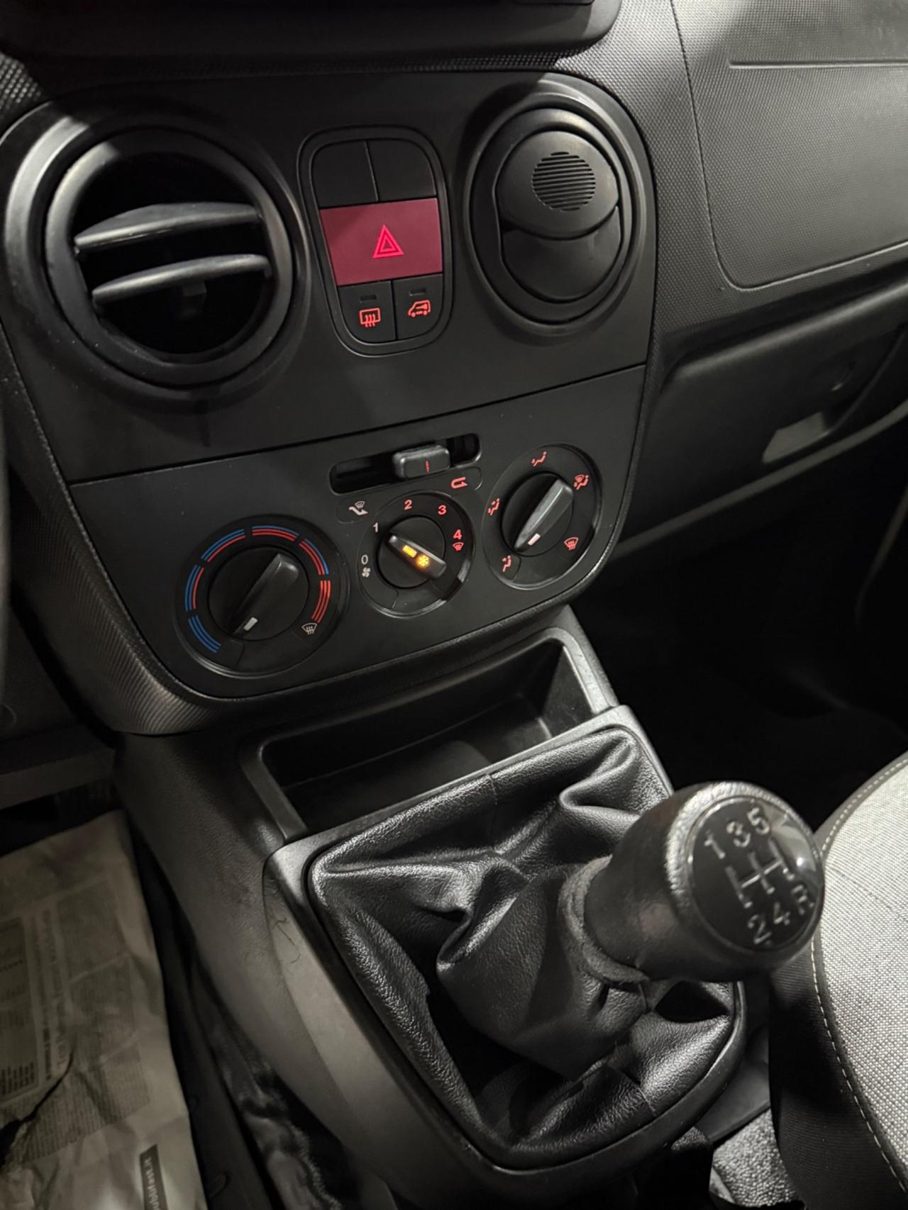 Fiat Fiorino 1.3 MJT 95CV Cargo SX