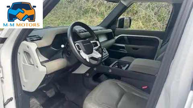 LAND ROVER Defender 110 3.0D I6 200 CV AWD Auto X-Dynamic SE