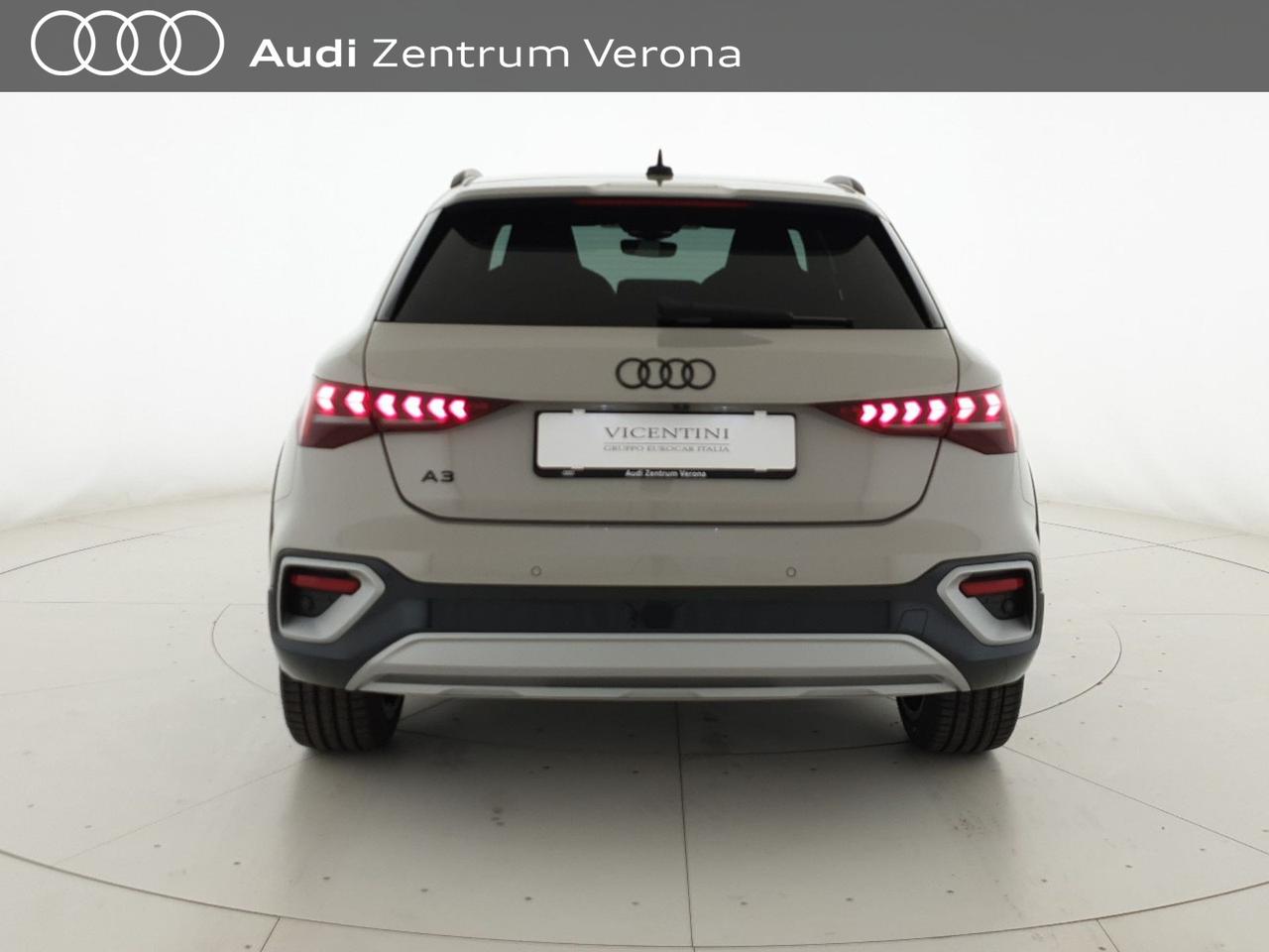 Allstreet 35TDI 150CV S tronic Identity Contrast