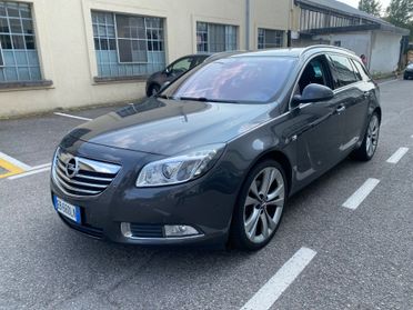 Opel Insignia 1.6 Turbo 180CV Sports Tourer Cosmo