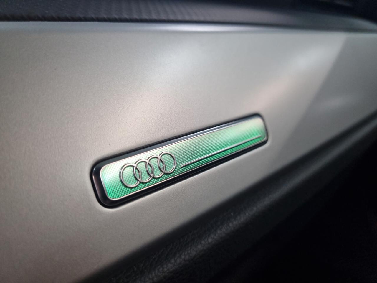 Audi Q3 35 TDI S tronic Business Advanced
