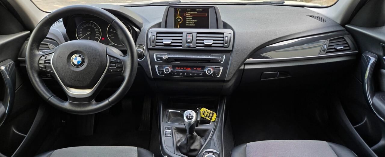 Bmw 118 118d 5p. Urban