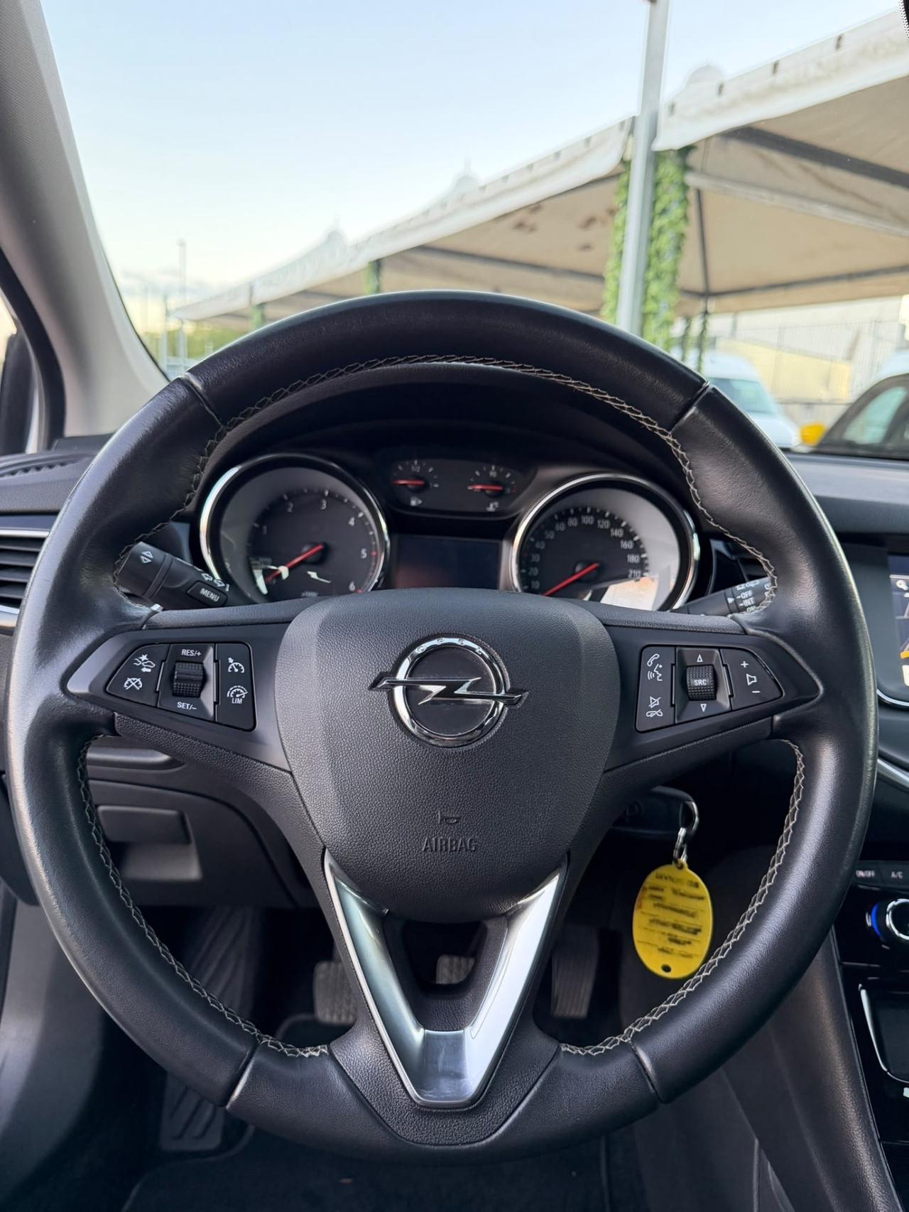 Opel Astra 1.6 CDTi 136CV Berlina nuova garanzia12m