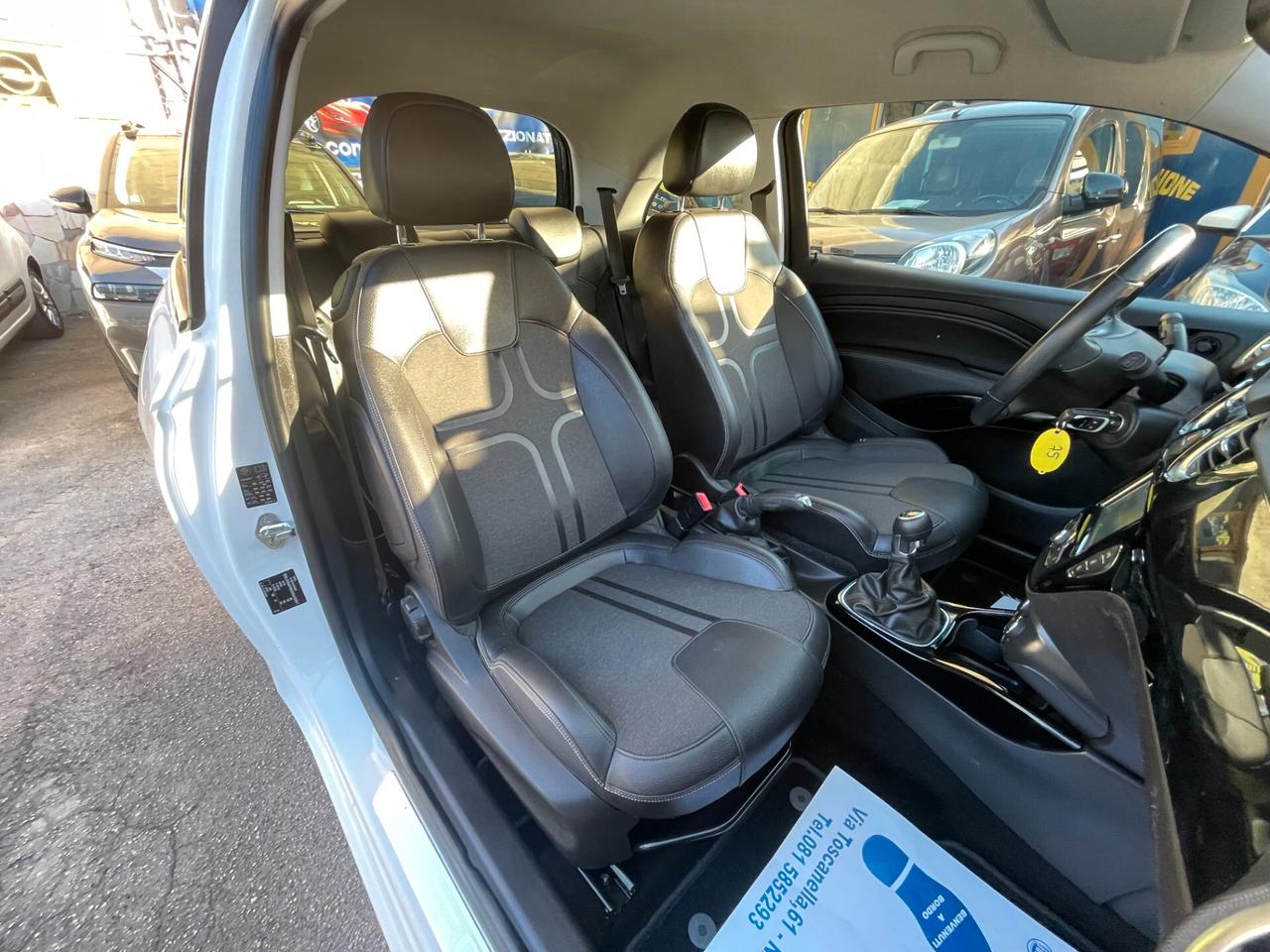 Opel Adam 1.4 87 CV GPL Tech Black Jack