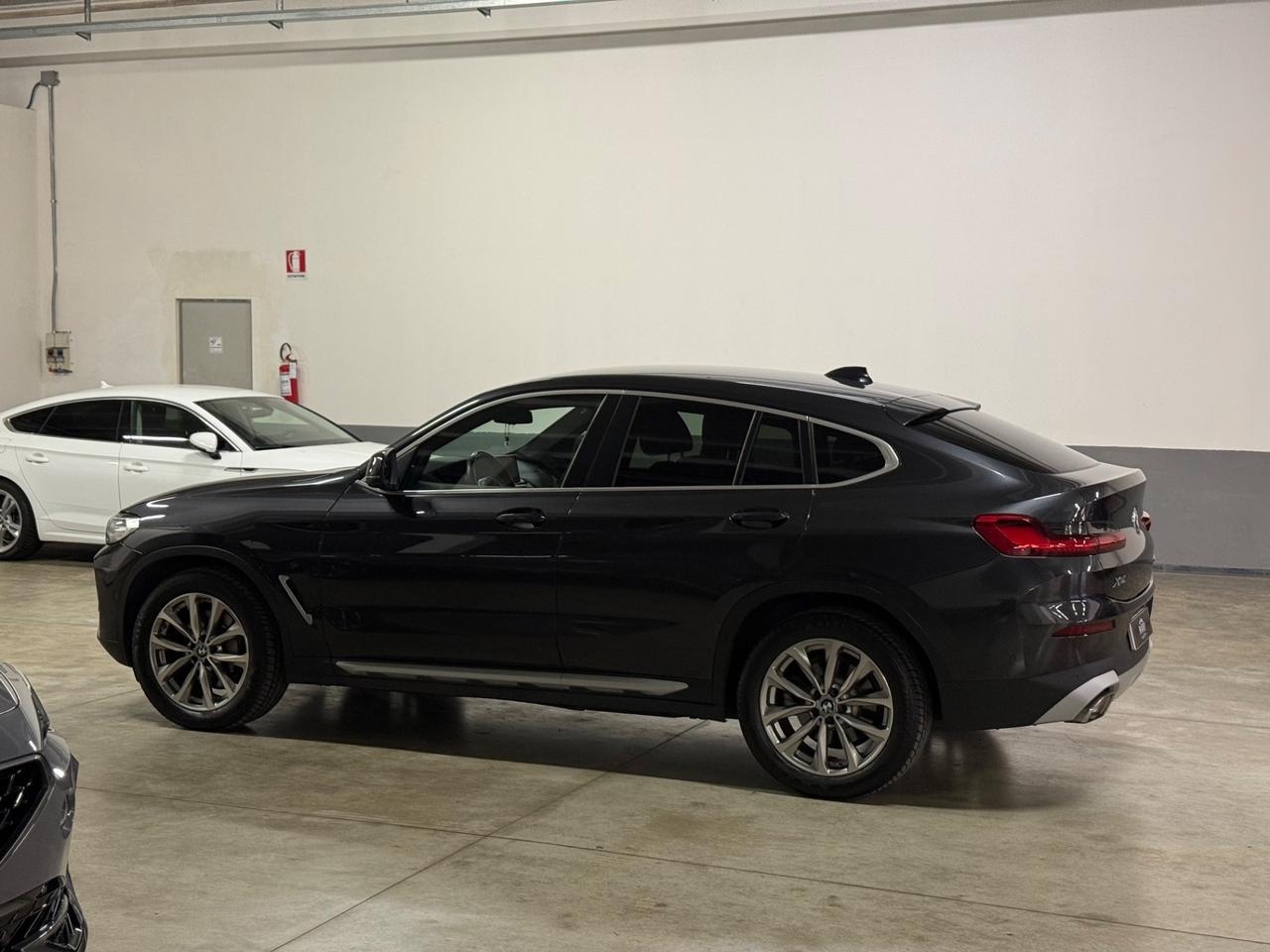 Bmw X4 xDrive30d 48V