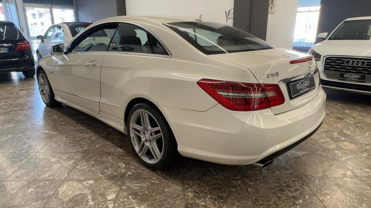 Mercedes E 250 CDI 204cv Coupe' Biturbo Avantgarde AMG 2011