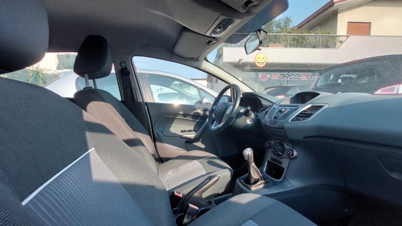 Ford Fiesta 1.2 benzina Neopatentati
