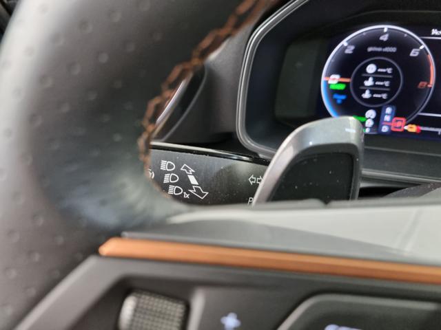 CUPRA Formentor 1.4 e-Hybrid DSG VZ Priority