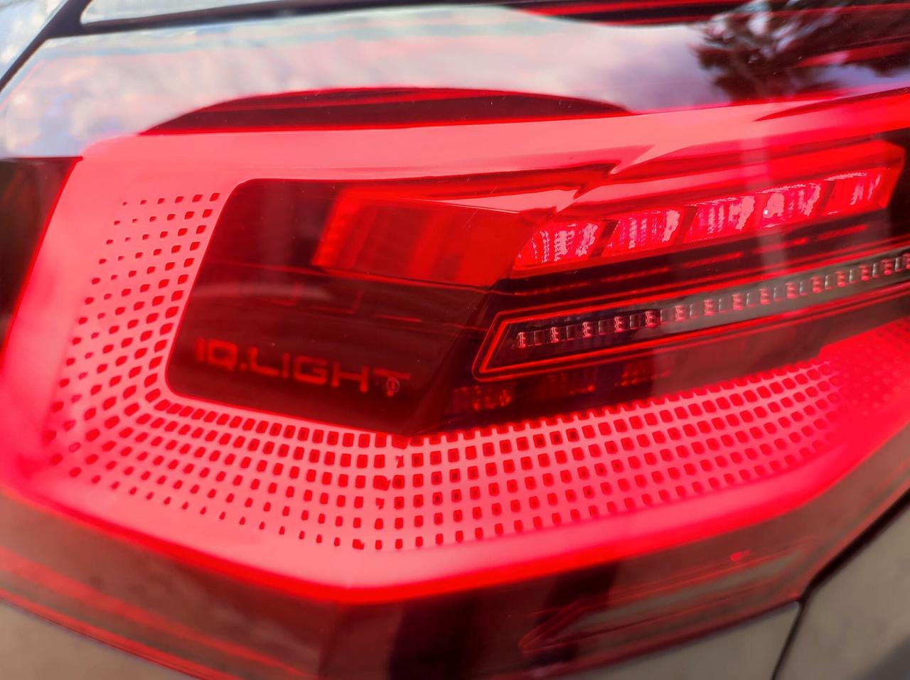 Volkswagen Golf GTI 2.0 TSI