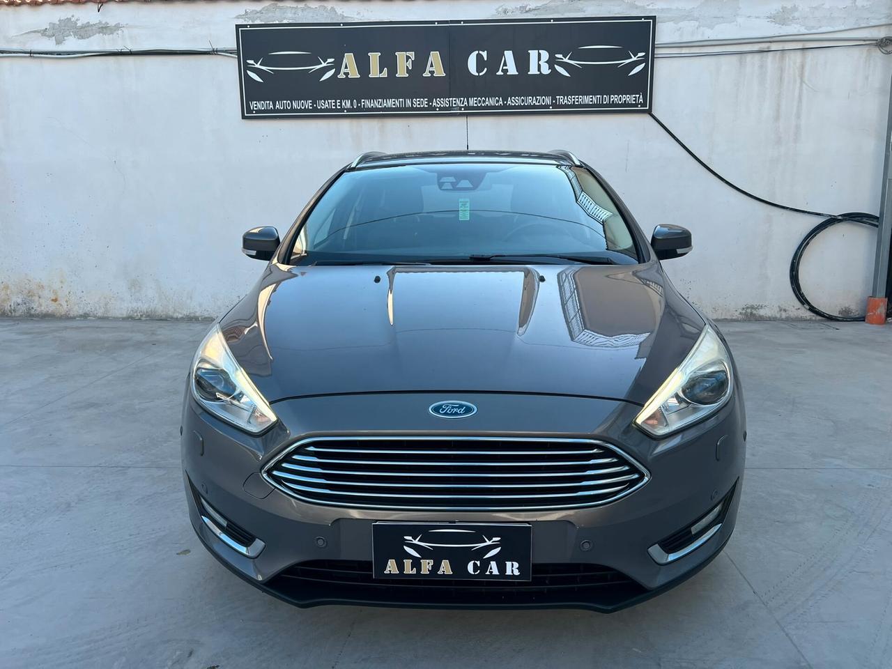 FORD FOCUS 1.5 TDCi 120 CV SW 2015!!! FULL OPTIONAL!!!