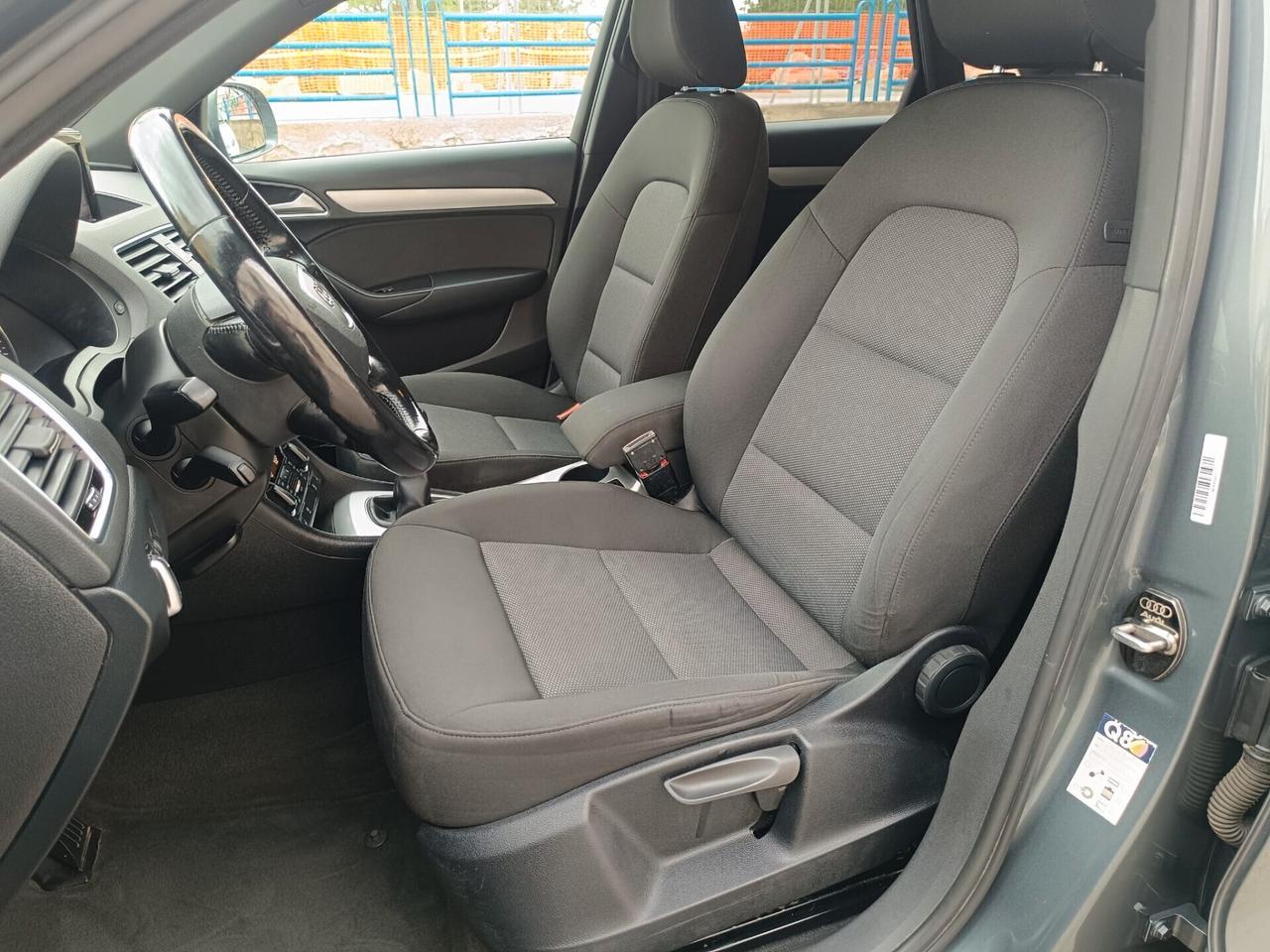 Audi Q3 2.0 TDI 120 CV Design 2017