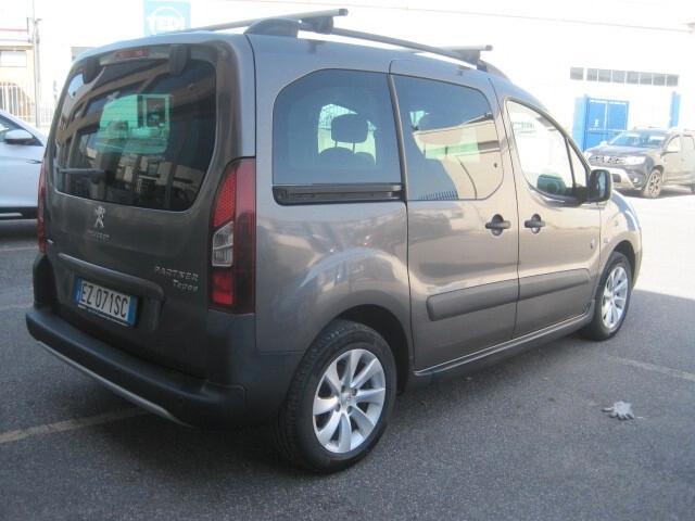 Peugeot Partner Tepee BlueHDi 100 Outdoor