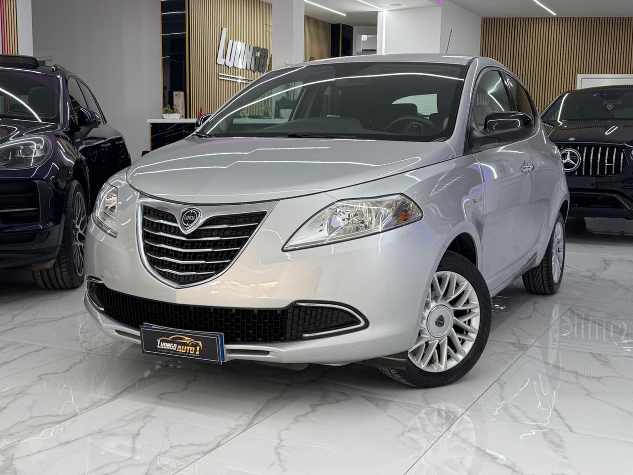 Lancia Ypsilon 1.2 69Cv Platinum Full Optional