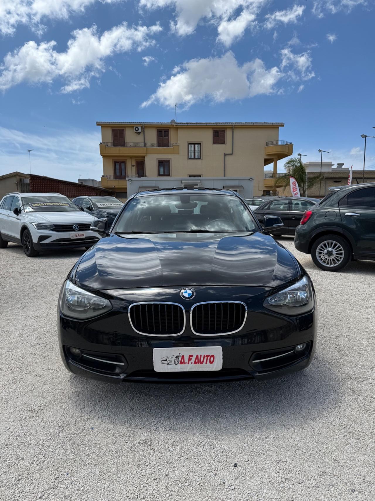 Bmw 118 118d 5p. Sport