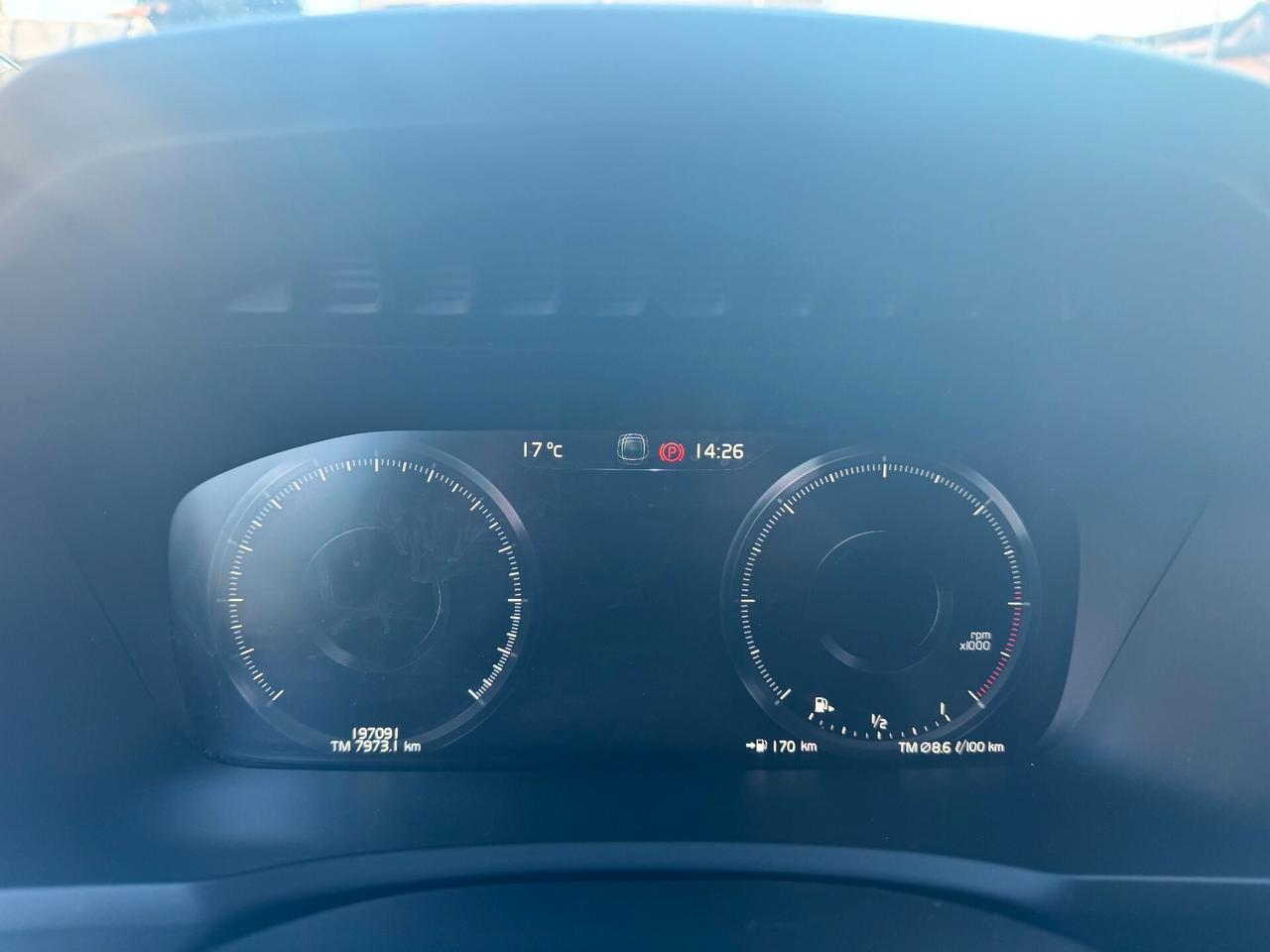 Volvo XC 90 XC90 D5 AWD Geartronic 7 posti Business Plus