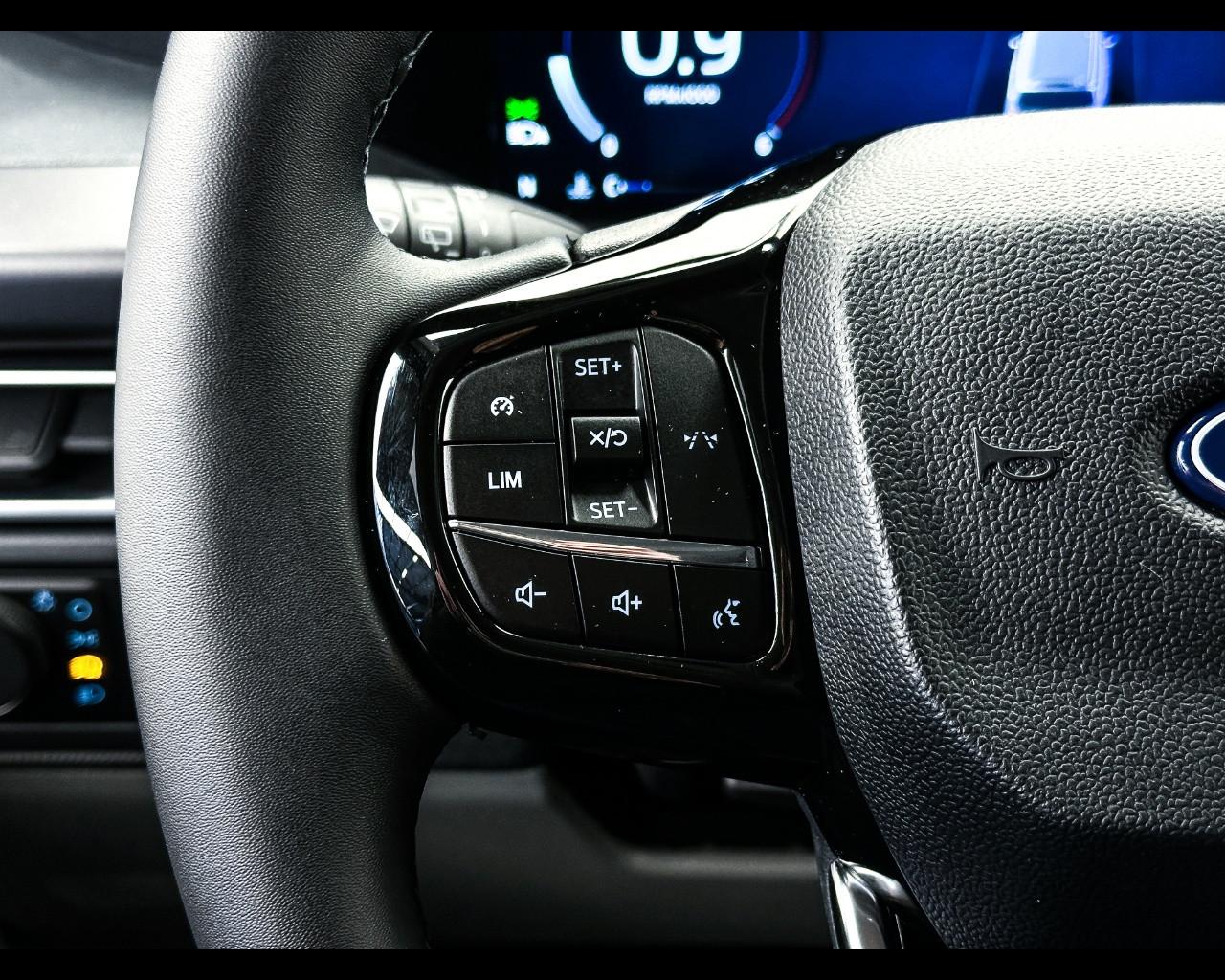 FORD Tourneo Custom 2ªs - Tourneo Custom 320 2.0 EcoBlue 150CV PL Titanium