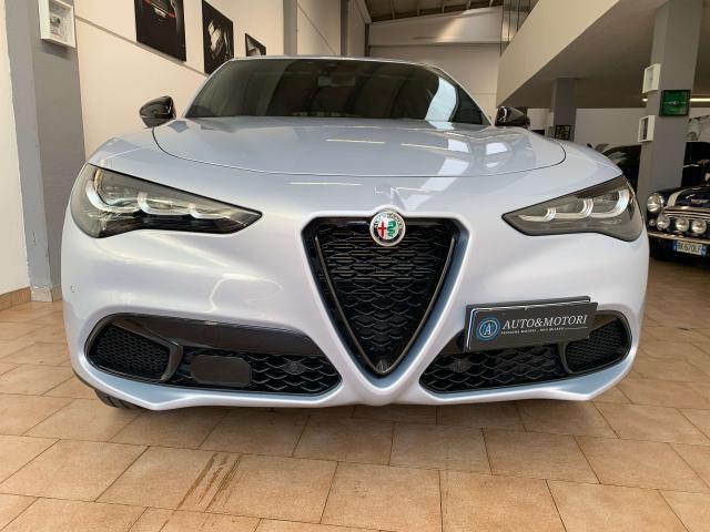 Alfa Romeo Stelvio Stelvio 2023 2.0 t Sprint Q4 280cv auto