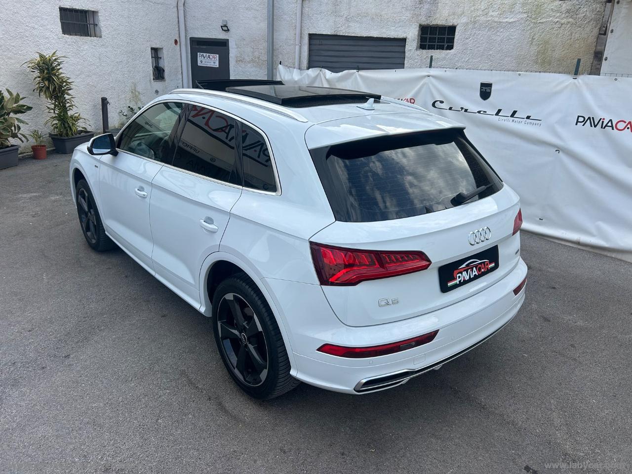 AUDI Q5 40 TDI 204CV qu. S tr. S line plus