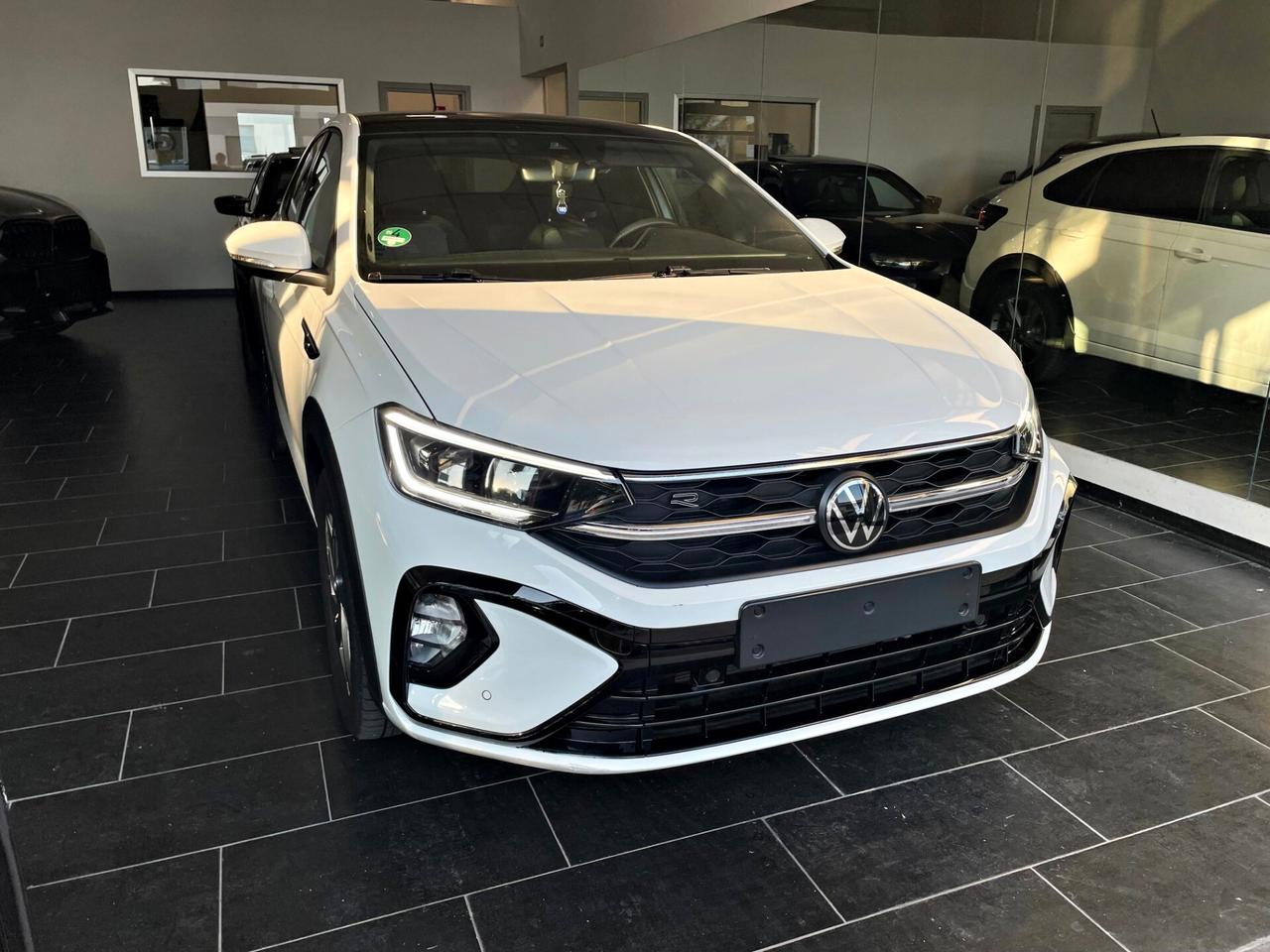Volkswagen Taigo 1.5 TSI ACT 150 CV DSG R-Line