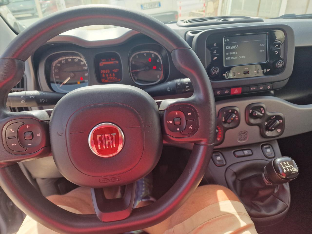 Fiat Panda 1.0 FireFly S&S Hybrid Garmin
