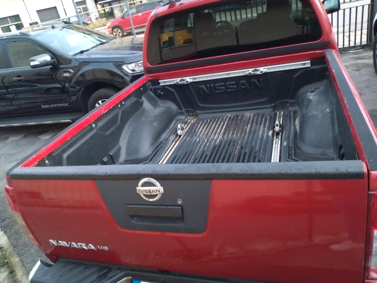 Nissan Navara 3.0 dCi 4 porte Double Cab LE V6