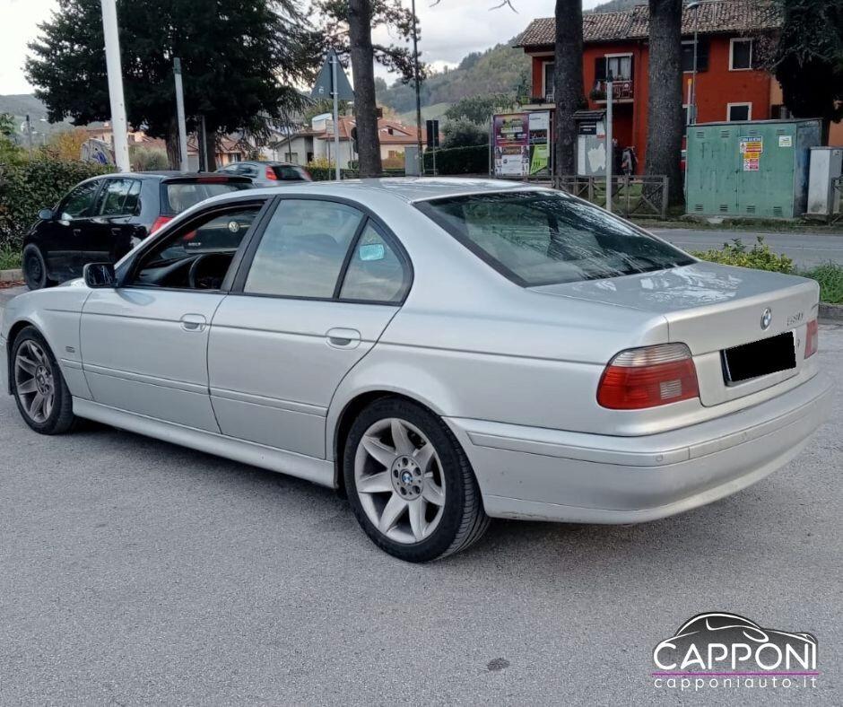 BMW 530 d 24V Pelle/Clima bi-zona/Sensori parcheggio