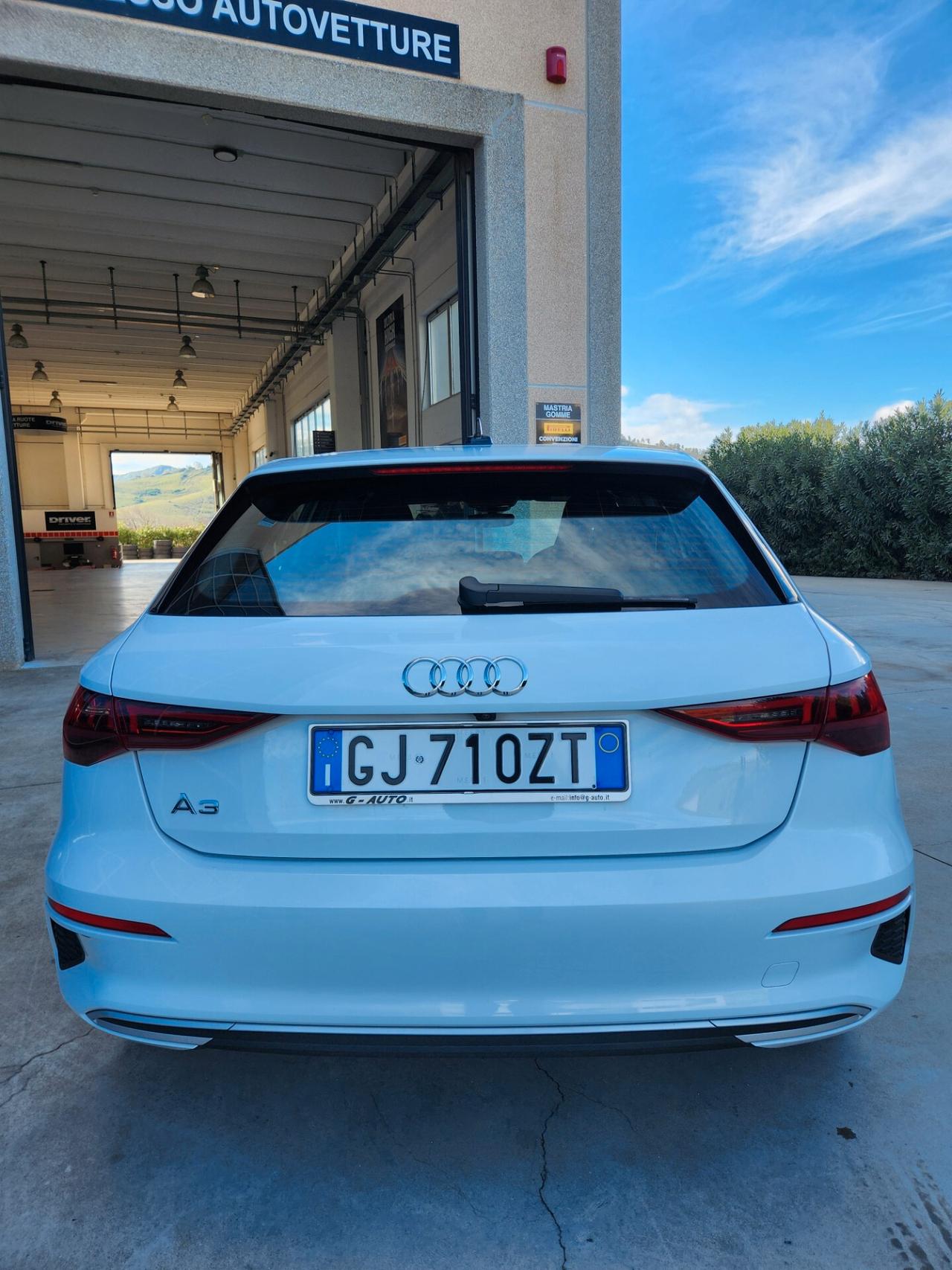 Audi A3 SPB 30 TDI Business Advanced