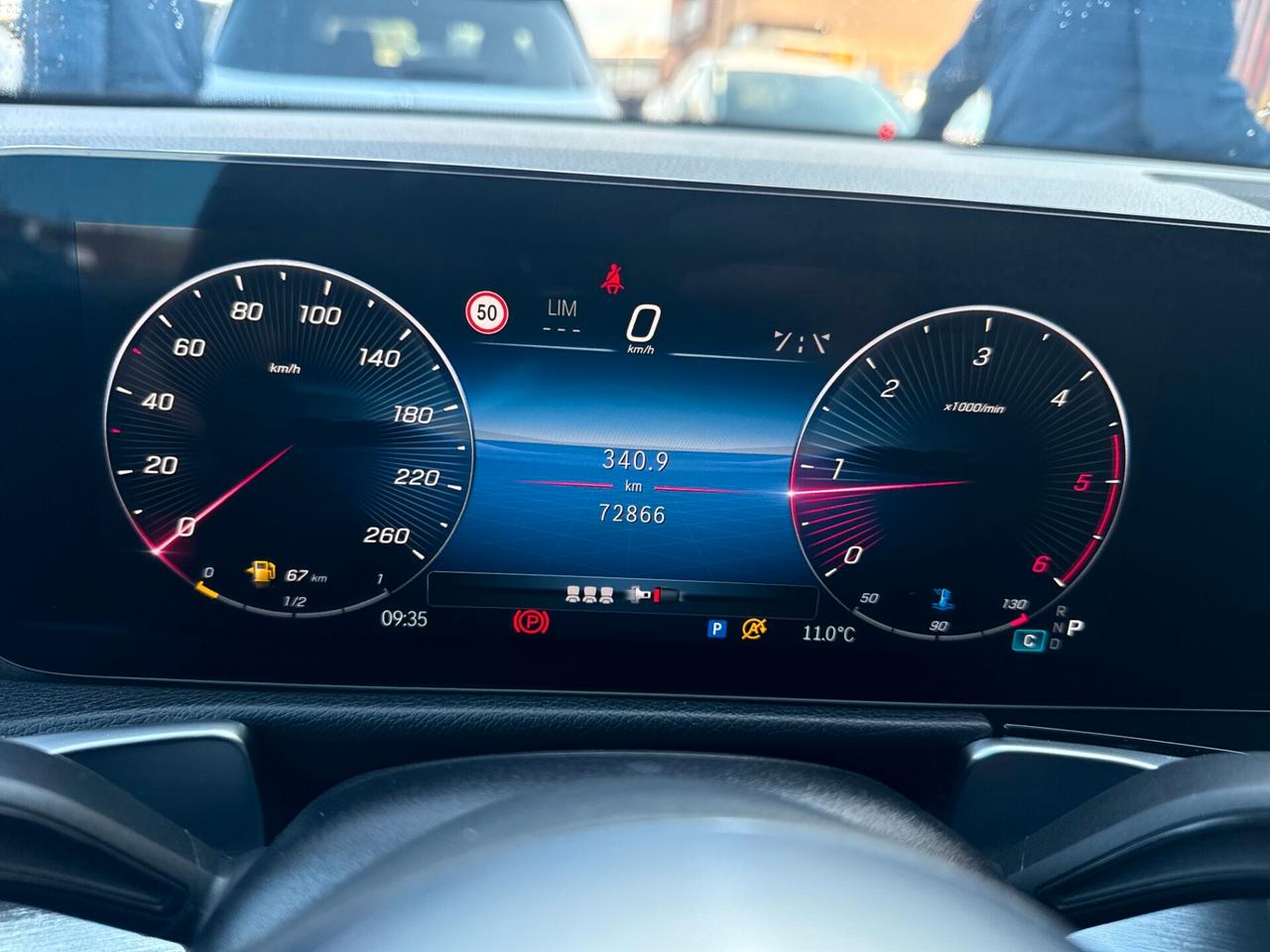 Mercedes-Benz GLB 200 Advanced Plus / SERVICE IN MERCEDES