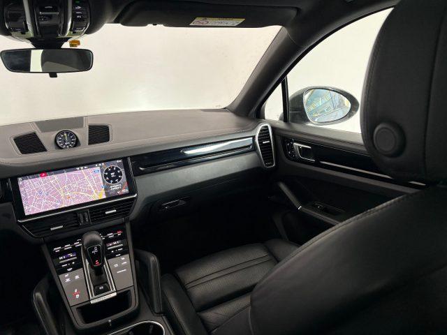 PORSCHE Cayenne Coupé 3.0 V6 E-Hybrid