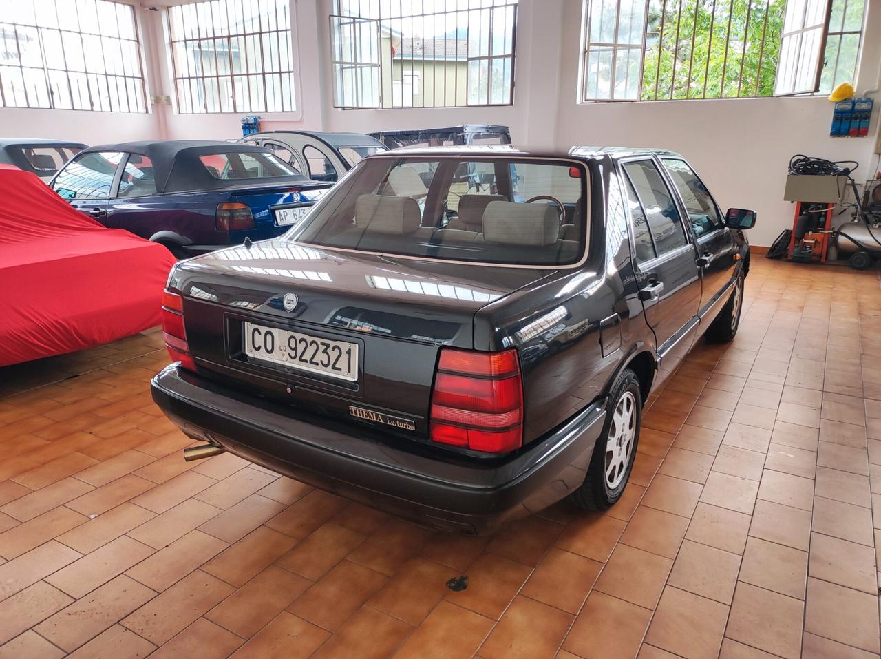 Lancia Thema 2.0 16v turbo i.e.