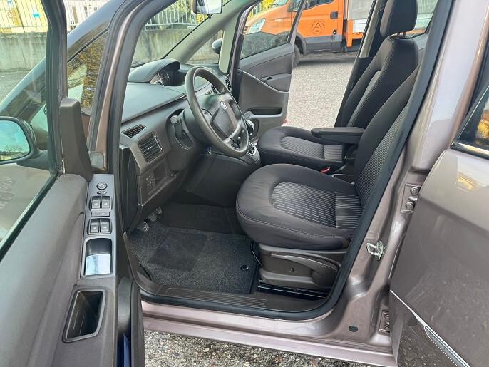 Lancia MUSA 1.4 16V Oro Plus