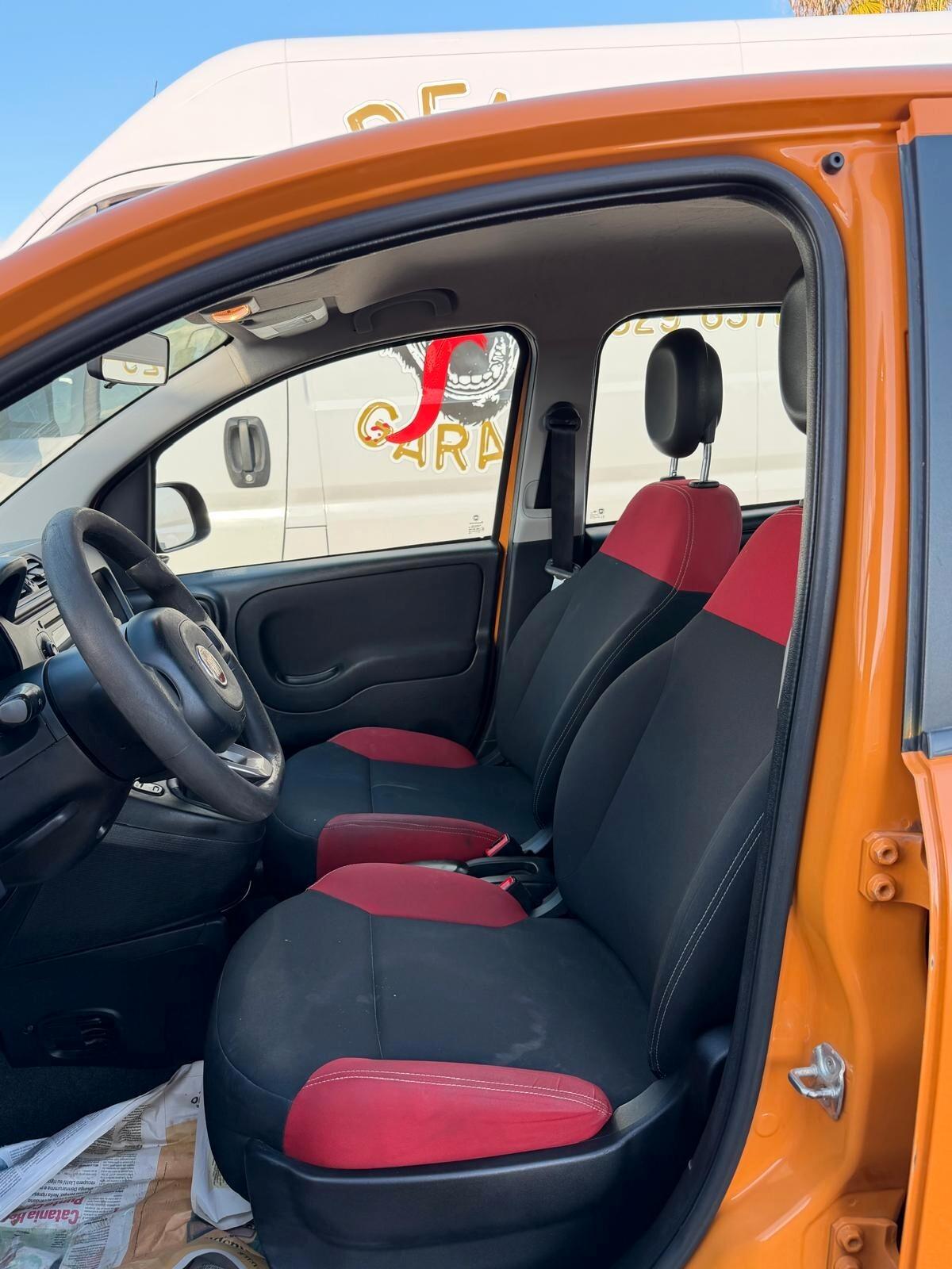 Fiat Panda 1.2 Connected by Wind