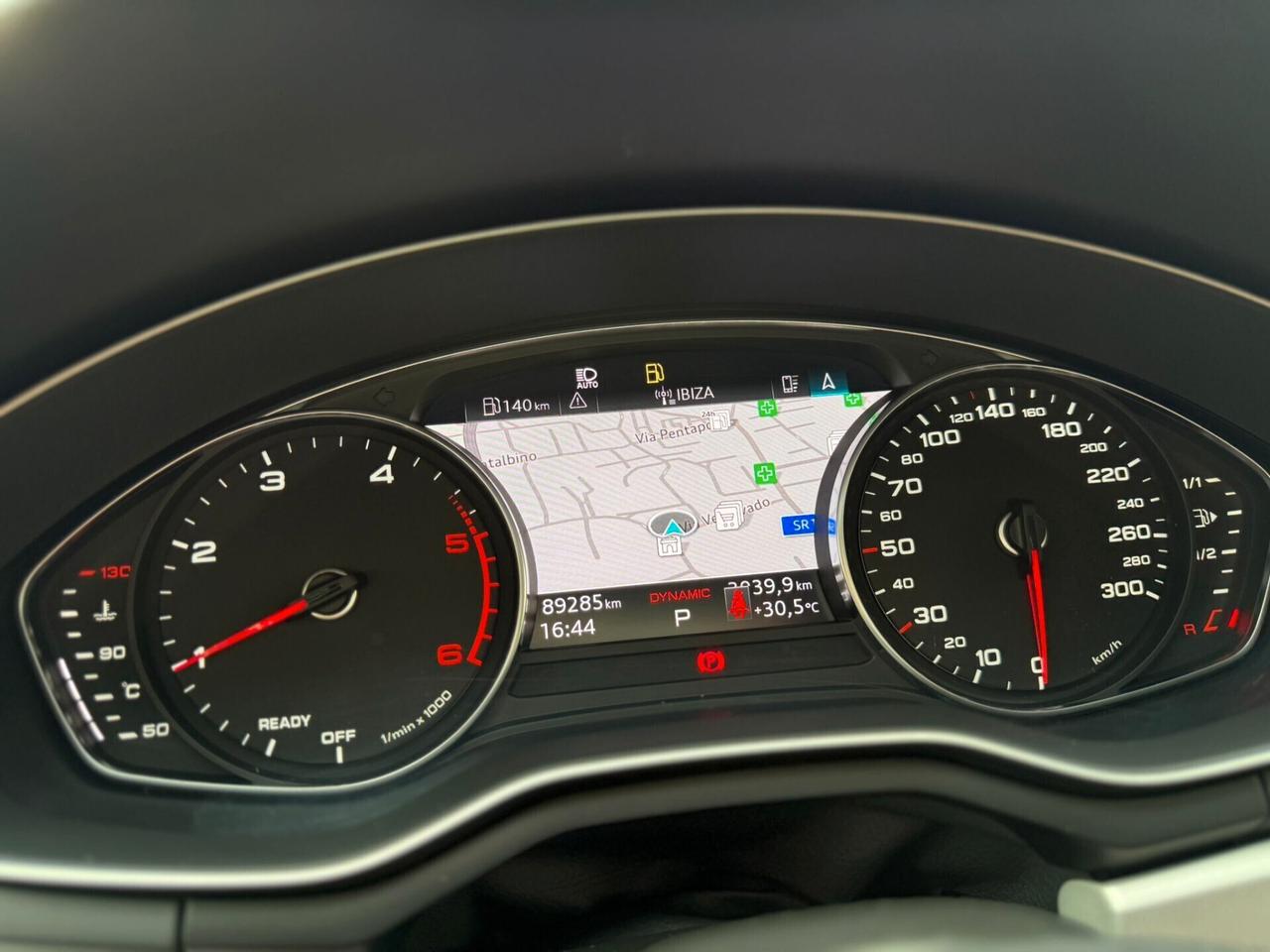 Audi A4 Avant 30 TDI/136 CV S tronic Business