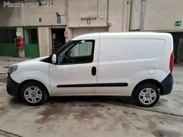 FIAT Doblo Cargo 1.3 mjt 16v 95cv SX E6 - FH053YZ