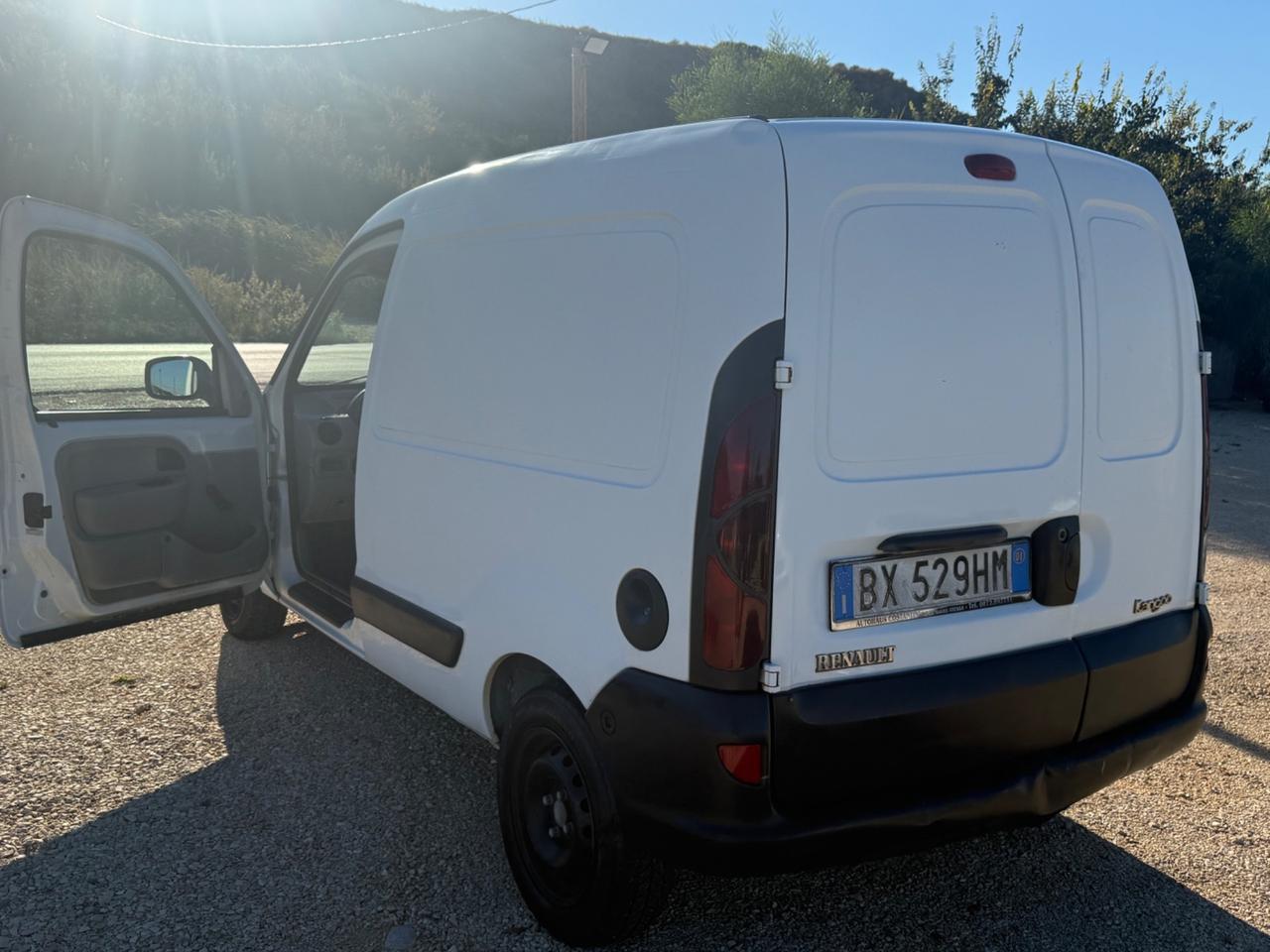 Renault Kangoo 1.9 diesel PORTA LATERALE 1.999€