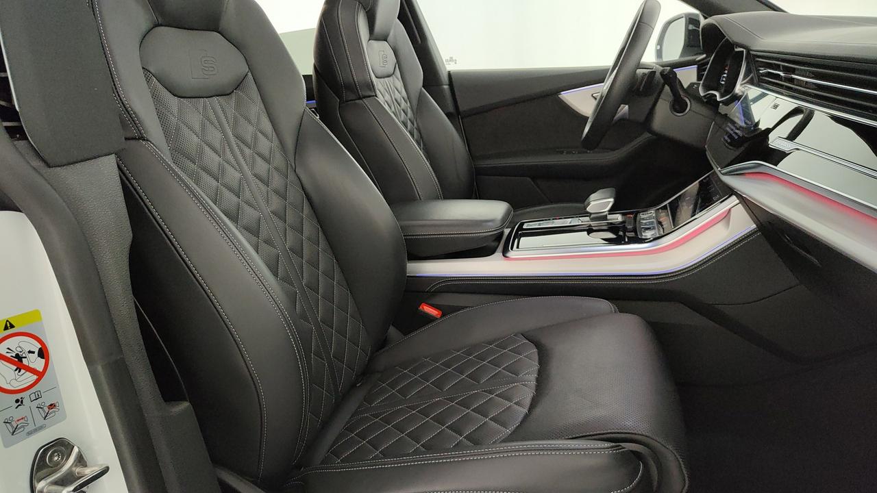 AUDI Q8 55 3.0 tfsi mhev Sport quattro tiptronic